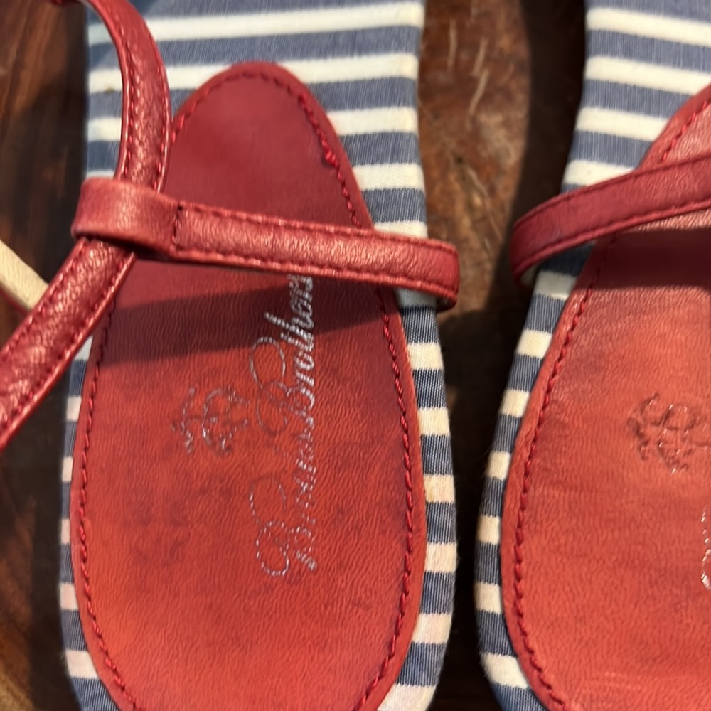Brooks Brothers t-strap sandals - Picture 6 of 8